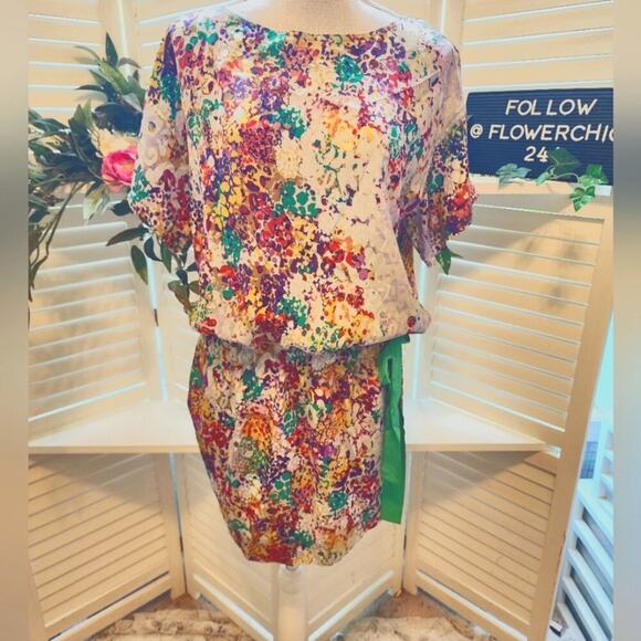 ALI RO SILK FLORAL DRESS WITH TIE WAIST AND POCKETS SIZE MED - Picture 1 of 7